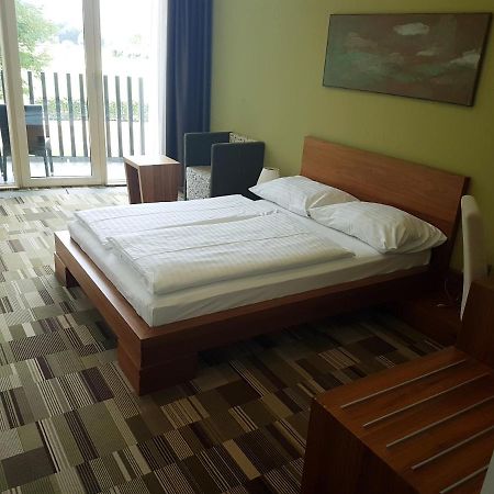 Lambergh Chateau & Hotel Dvorska Vas Ngoại thất bức ảnh