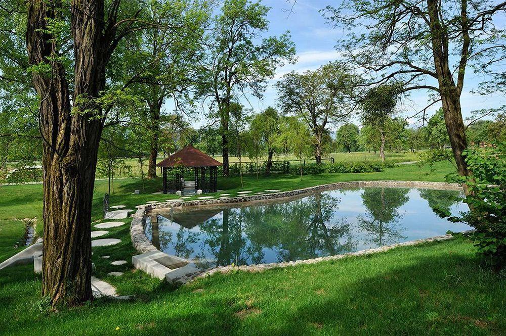 Lambergh Chateau & Hotel Dvorska Vas Ngoại thất bức ảnh