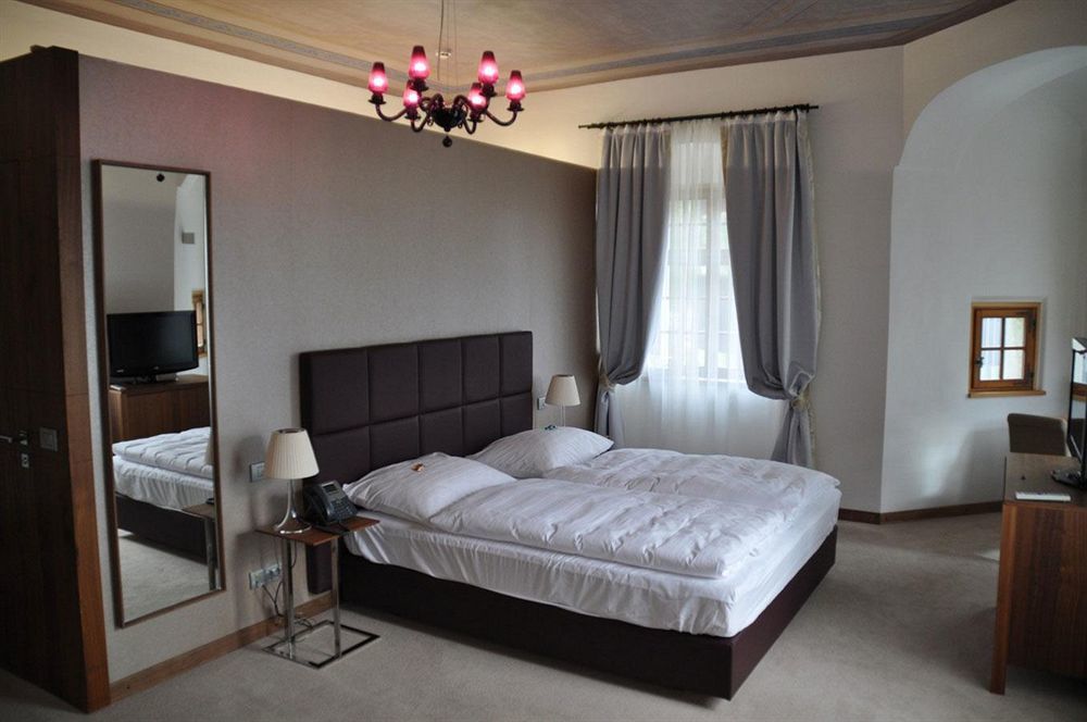 Lambergh Chateau & Hotel Dvorska Vas Ngoại thất bức ảnh