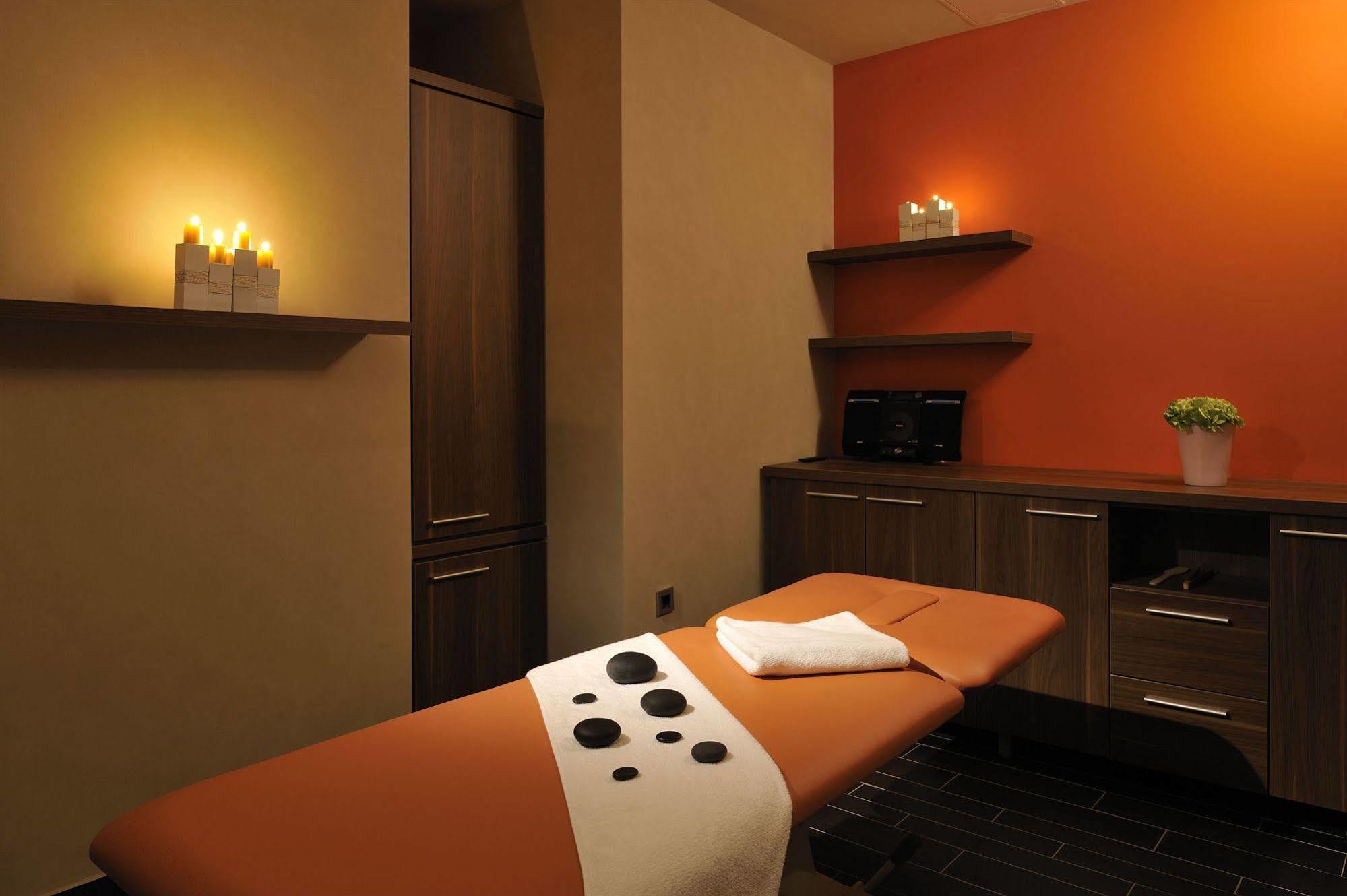 Lambergh Chateau & Hotel Dvorska Vas Ngoại thất bức ảnh