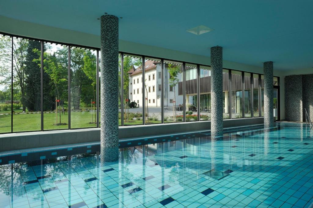 Lambergh Chateau & Hotel Dvorska Vas Ngoại thất bức ảnh